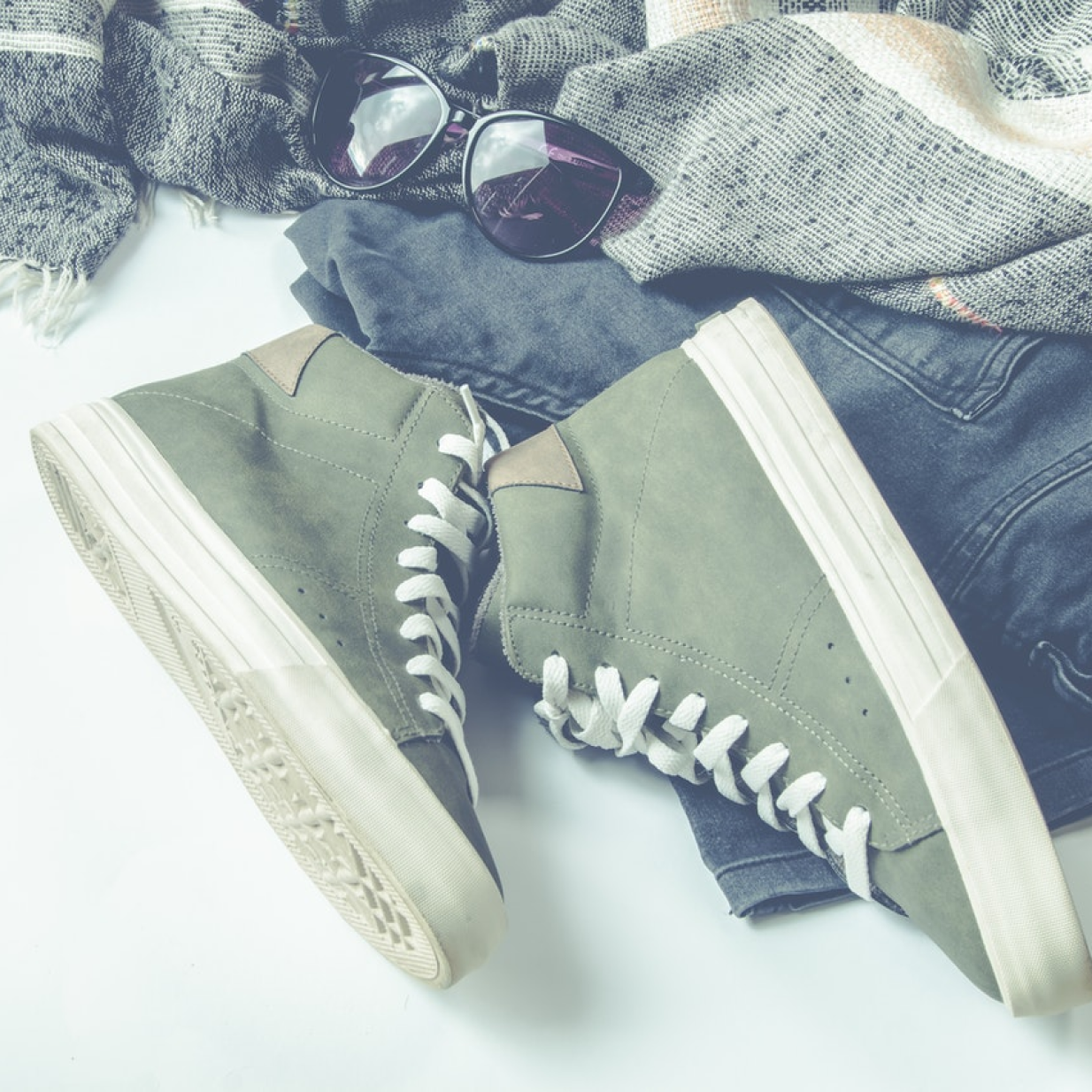 Sneakers